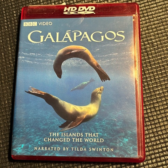 Galapagos movie HD DVD - Picture 1 of 3
